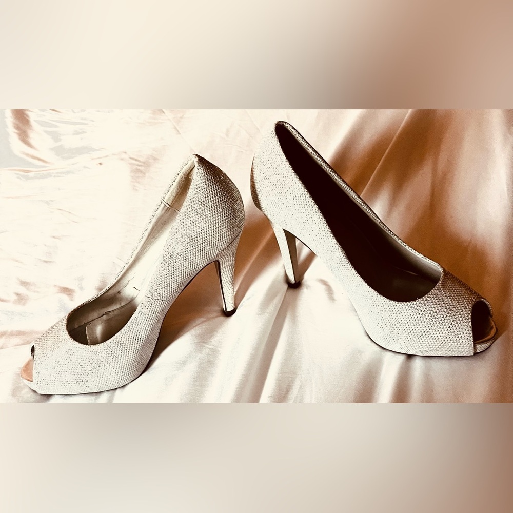 PINK Victoria's Secret Cream Peep-Toe Heels
